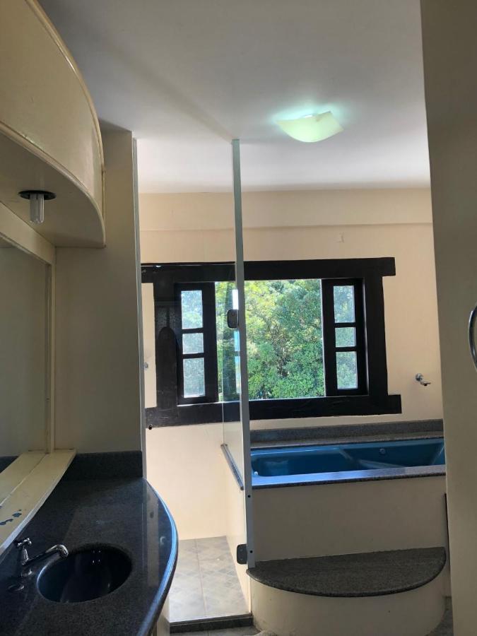 בומבינאס Apartamento Frente Mar Com 02 Suites מראה חיצוני תמונה