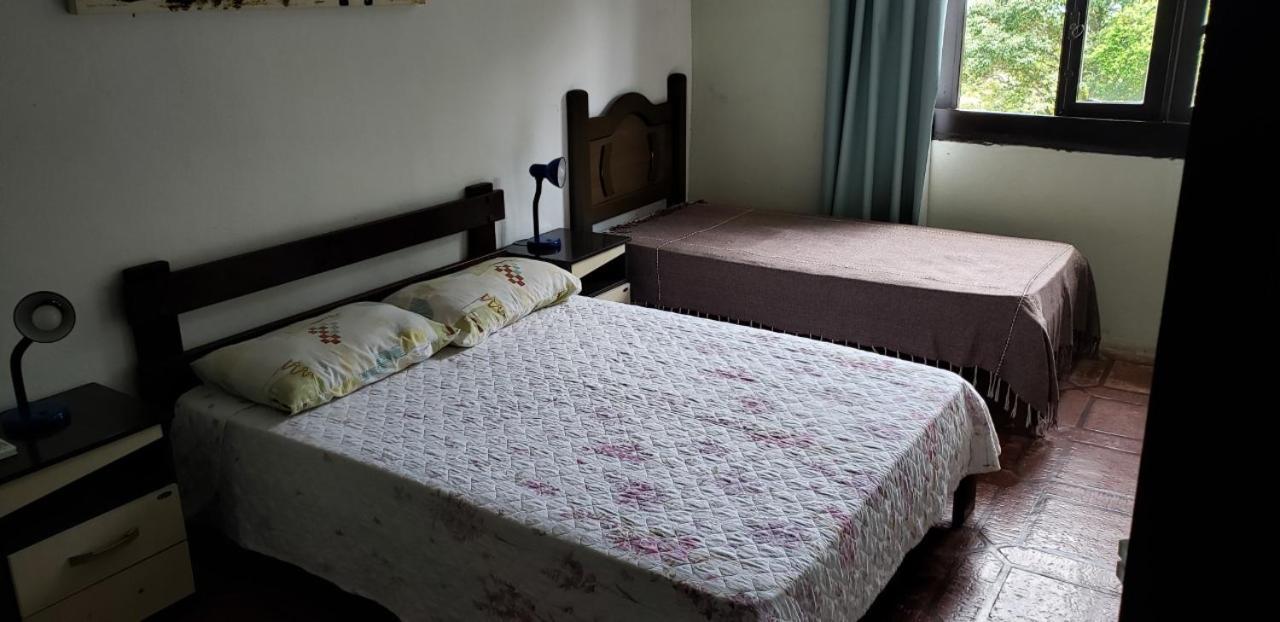 בומבינאס Apartamento Frente Mar Com 02 Suites מראה חיצוני תמונה